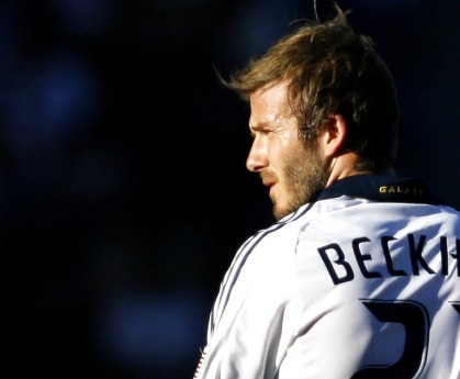 华体会官方网站-76人助教亲自示范无球走位技巧引好评，76人单场助攻纪录